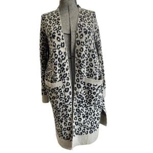 sanctuary animal print open front cardigan with pockets size SMALL OVERSIZE Cozy